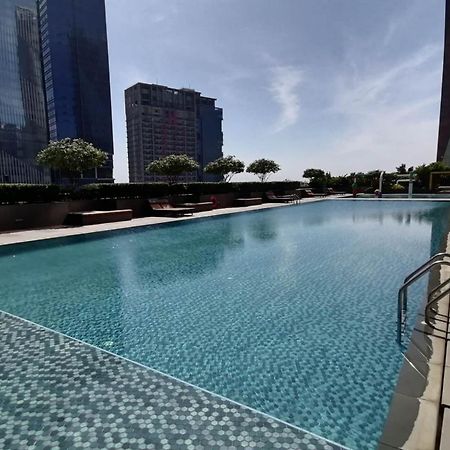 Impian II - The Peak Residence Phnom Penh Exterior foto